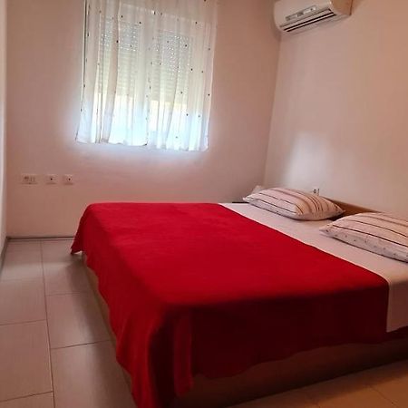 Apartmani Cesar Rtina Exterior foto