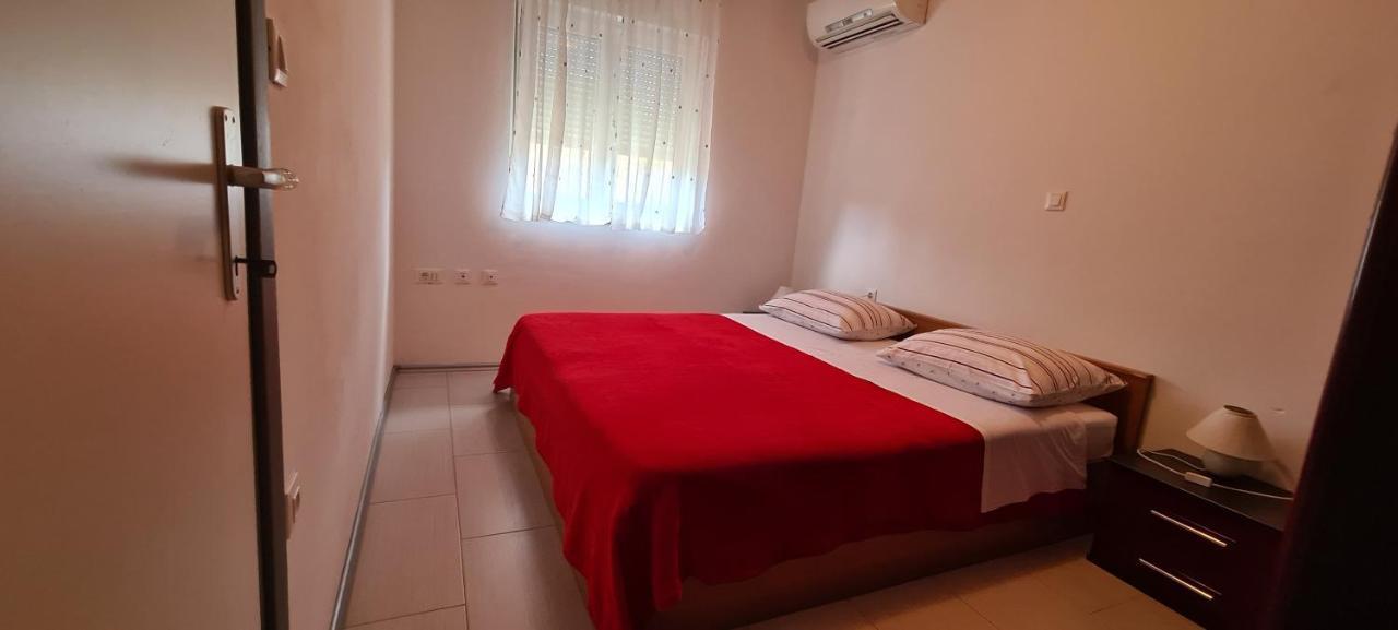 Apartmani Cesar Rtina Exterior foto