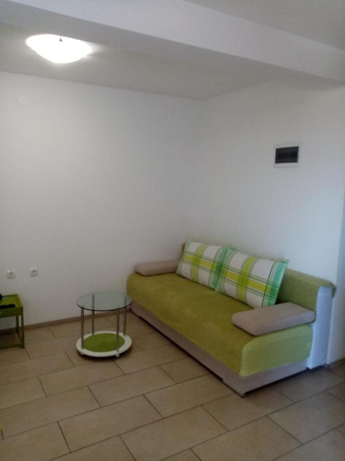 Apartmani Cesar Rtina Exterior foto