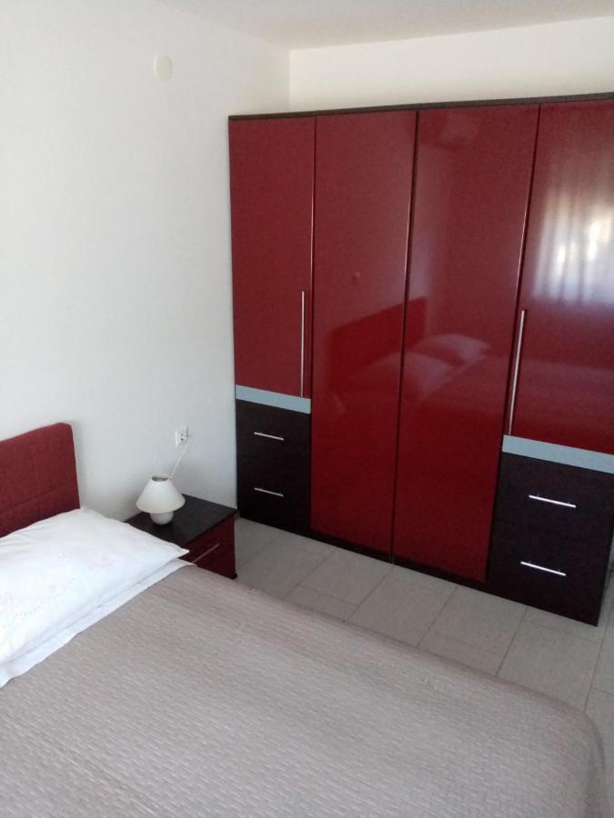 Apartmani Cesar Rtina Exterior foto